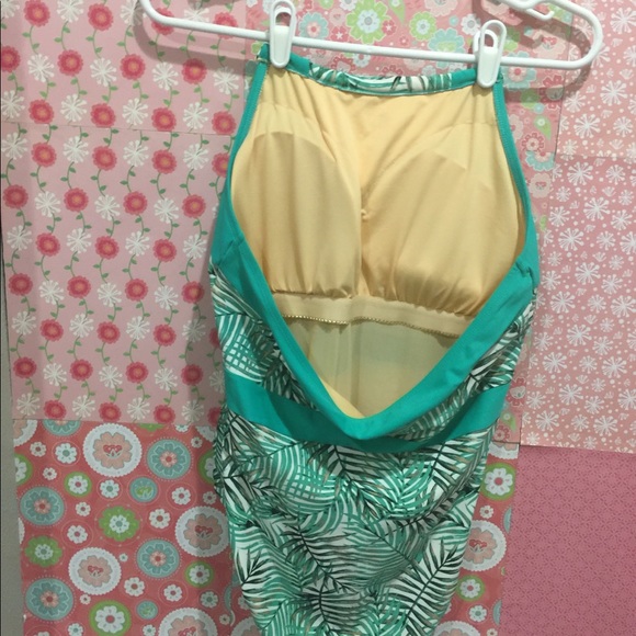 Halter style turquoise and cream swimsuit - Picture 2 of 4